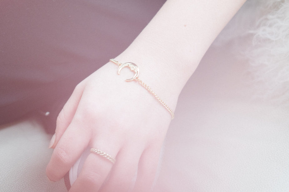 Charming Moon Bracelet"
